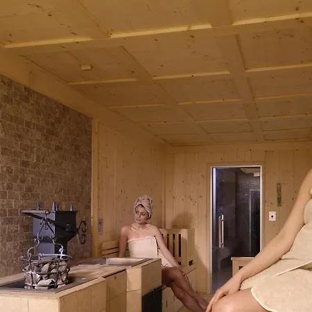 La Cartiera 4* Vignola (Emilia-Romagna)