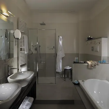 La Cartiera 4* Vignola (Emilia-Romagna)